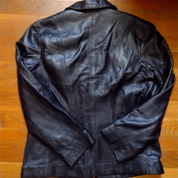 SOLD Genuine leather blazer - Picture 2 of 3